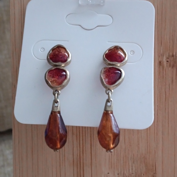 Gold Tone Amber Colored Dangle Earrings - Picture 1 of 7